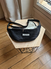 Charger l'image dans la galerie, Sac Banane Noir intense