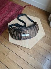 Charger l'image dans la galerie, Sac banane Marron glacé