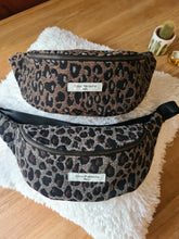 Charger l'image dans la galerie, Sac Banane Massaï