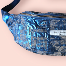 Charger l'image dans la galerie, Sac banane bleu électrique tendance fabriquée en France eco responsable