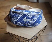 Charger l'image dans la galerie, Sac Banane Soft Blue