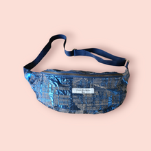 Charger l'image dans la galerie, Sac banane bleu électrique tendance fabriquée en France eco responsable