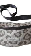 Charger l'image dans la galerie, Sac Banane Léopard Amanda