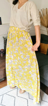 Charger l'image dans la galerie, Jupe longue fleurie Carlotta