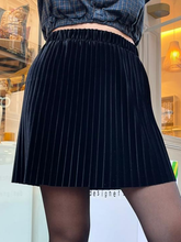 Charger l'image dans la galerie, Jupe mini Colette