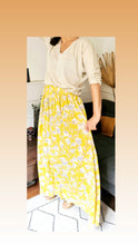 Charger l'image dans la galerie, Jupe longue fleurie Carlotta