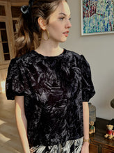 Charger l&#39;image dans la galerie, Blouse velours noir Kathia
